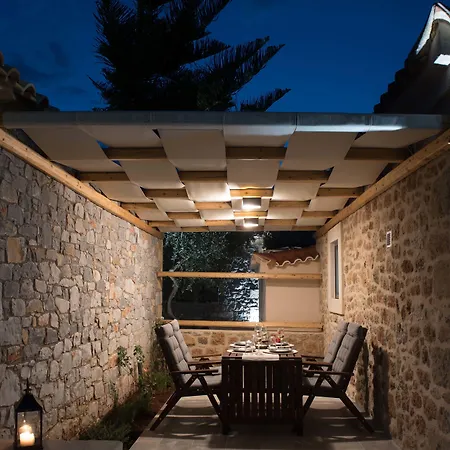 Tatil Evi Calme Mani Ayos Nikolaos