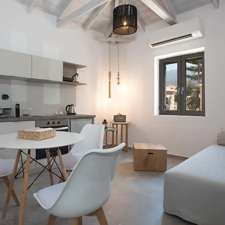 Calme Mani Tatil Evi Ayos Nikolaos