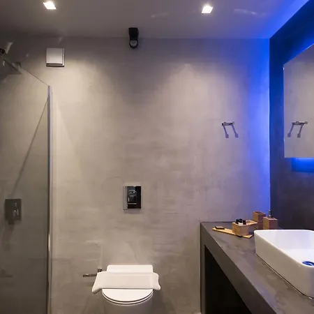 Calme Mani * Ayos Nikolaos